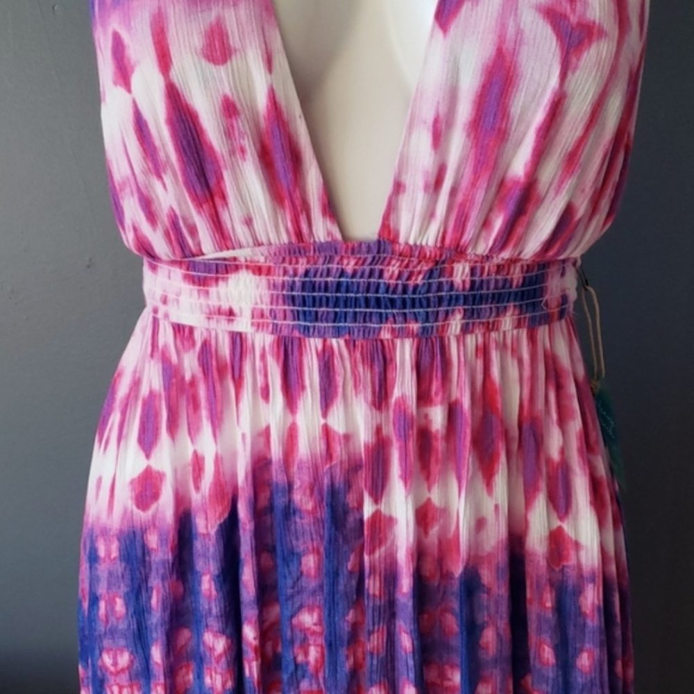 Forever 21 Tie-dye Plunging Halter Neck Maxi Dress - Picture 5 of 7